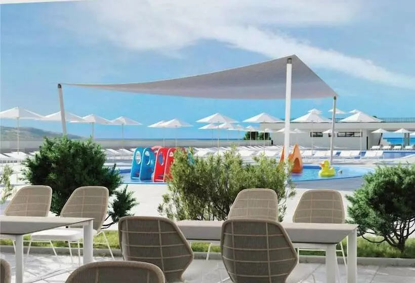 ホテル Aminess Style Glamping Villas & Holiday Homes