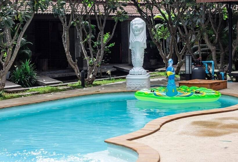 호텔 Namsai Resort Kanchanaburi