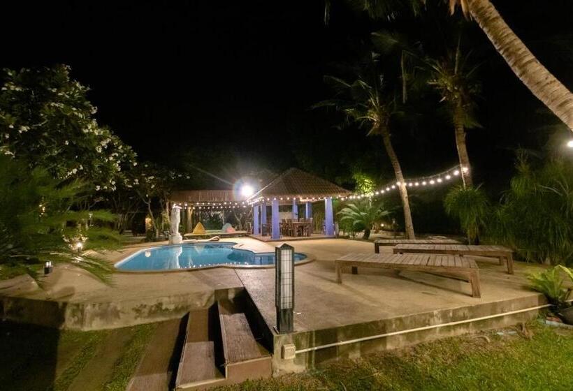 호텔 Namsai Resort Kanchanaburi