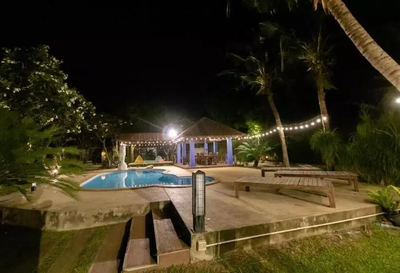 Hotelli Namsai Resort Kanchanaburi