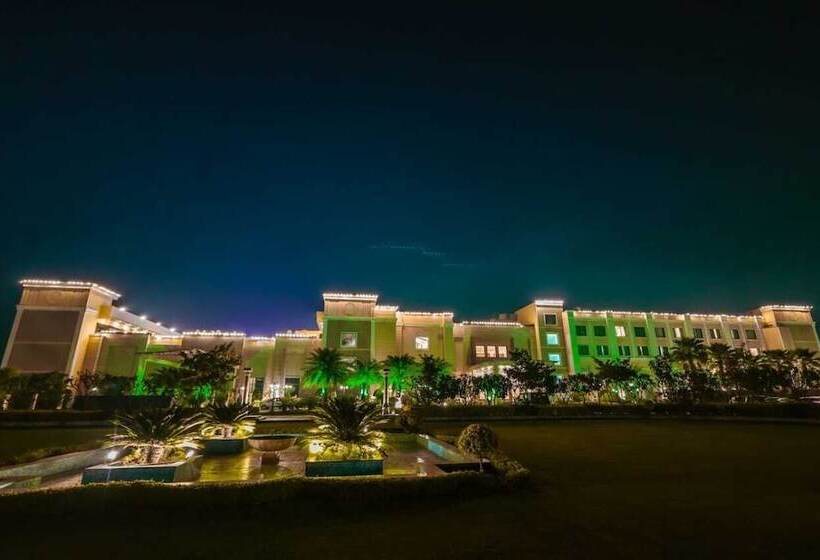 ホテル Shreejee Vilas