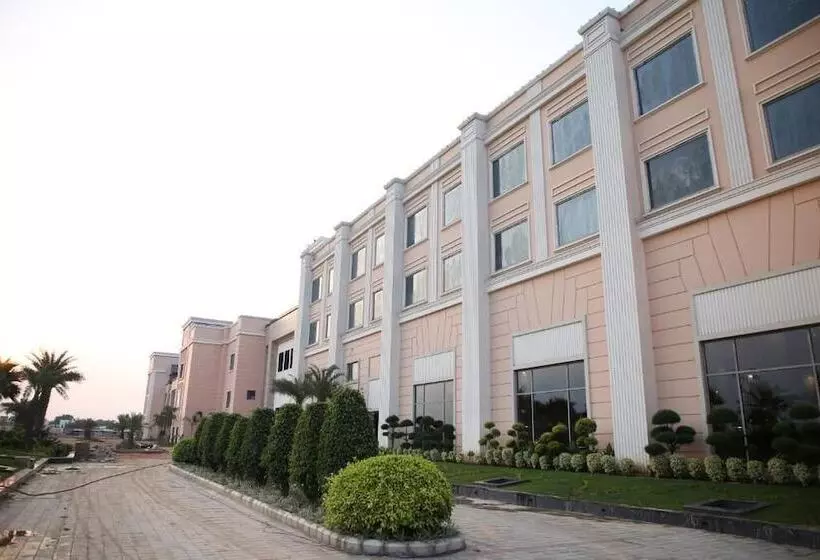 ホテル Shreejee Vilas