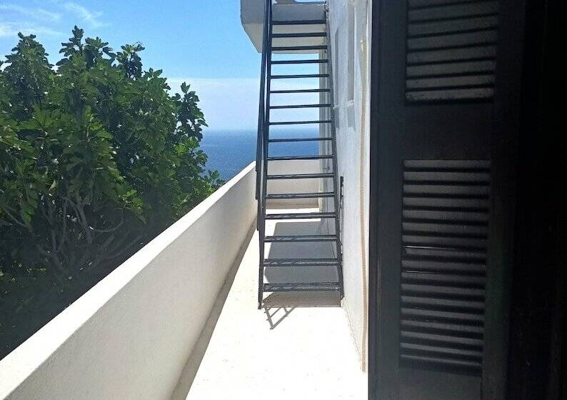 ホテル Silia Galini