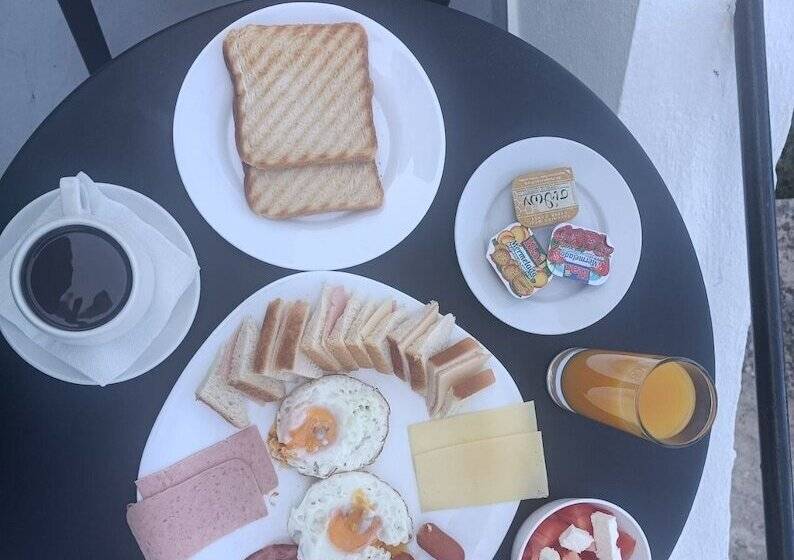 ホテル Silia Galini