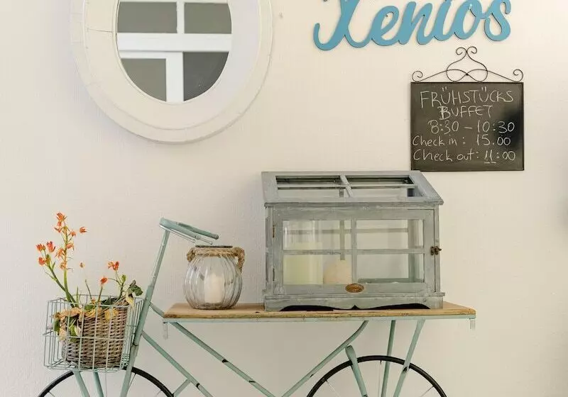 Hotelli Xenios Zeus