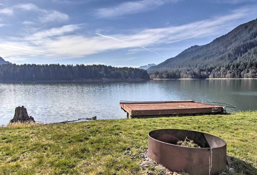 Lakefront Cabin W/ Stunning Mountain Views & Dock!