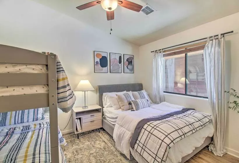 Game Room + Private Dock: Lakeside Cabin!