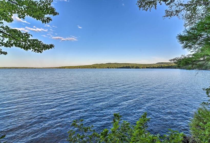 Lakeside Livin: Cozy Cabin Steps To Sebec Lake!
