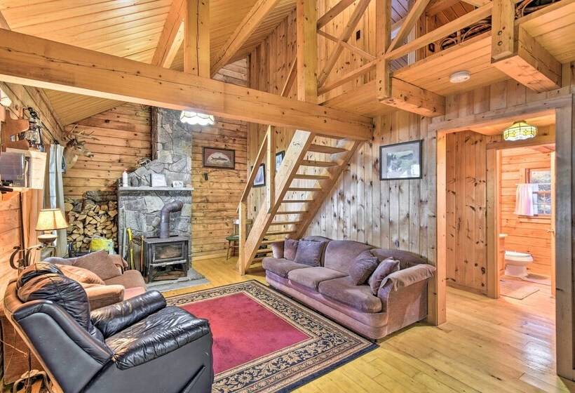 Lakeside Livin: Cozy Cabin Steps To Sebec Lake!