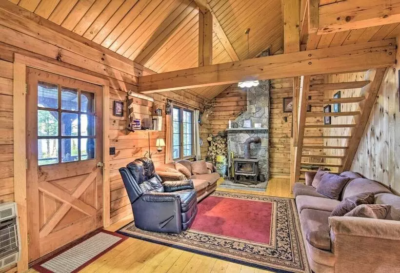 Lakeside Livin: Cozy Cabin Steps To Sebec Lake!