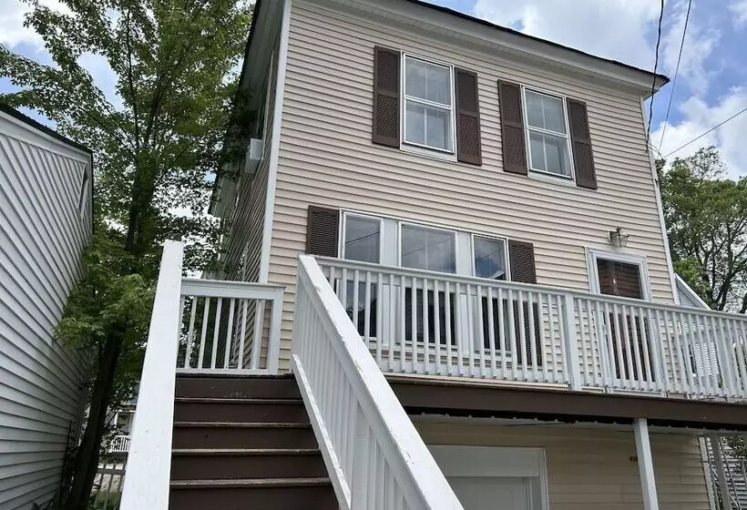 ペンション Cozy 3br Beach House By The Sea