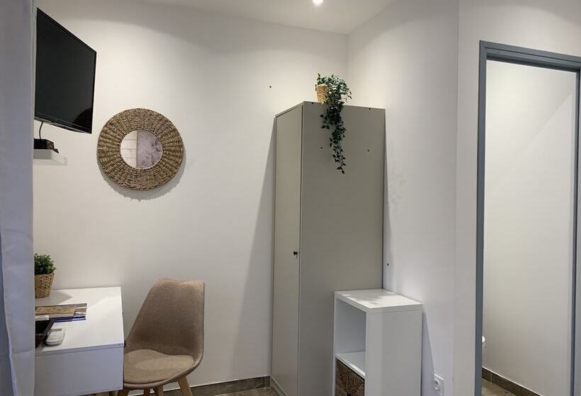 بنسيون La Bastide Du Baou