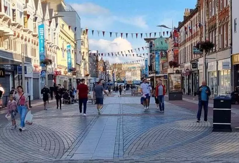 Majatalo Silverdale House