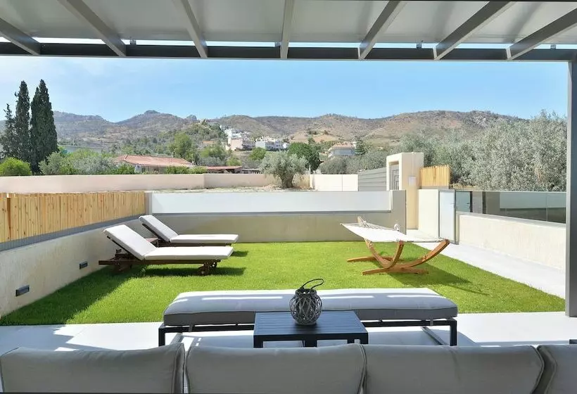 ペンション Swan Paradise Residences