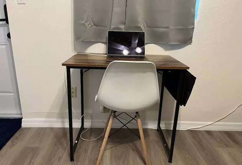 Majatalo Zenhomes In Brandon Near Tampa Valrico Seffner