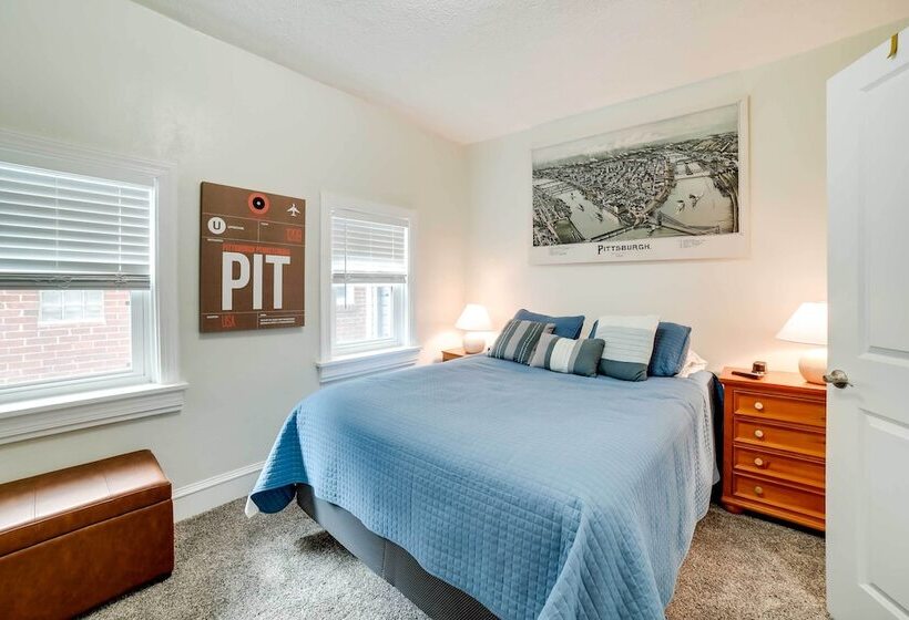 Pet Friendly Home 100 Feet To Walnut Street