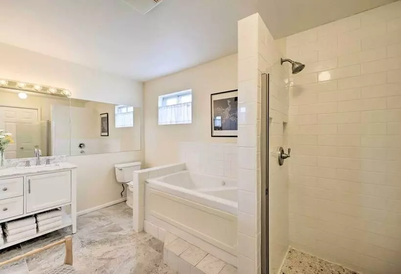 Quiet Sun City Home W/ Grill   Golf & Hike Nearby!