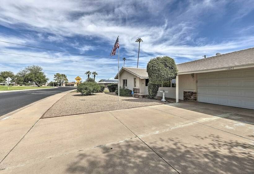 Quiet Sun City Home W/ Grill Golf & Hike Nearby!