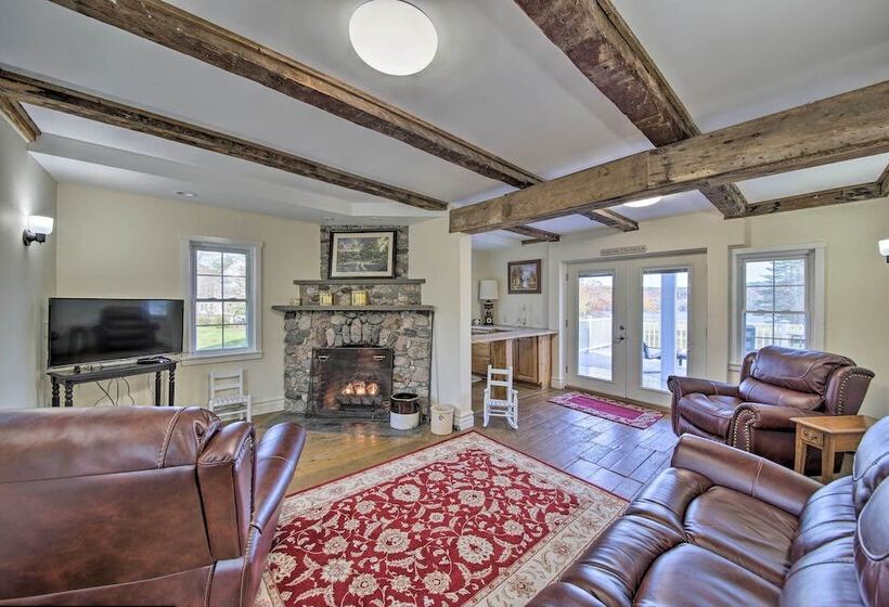 Riverfront Coastal Escape With Deep Water Dock!