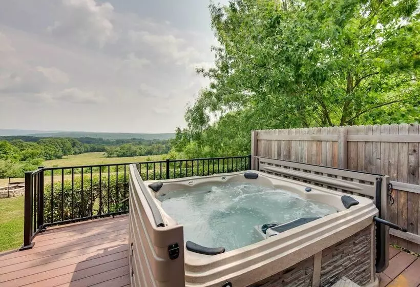 Rural Dutch Country Retreat   Private Hot Tub