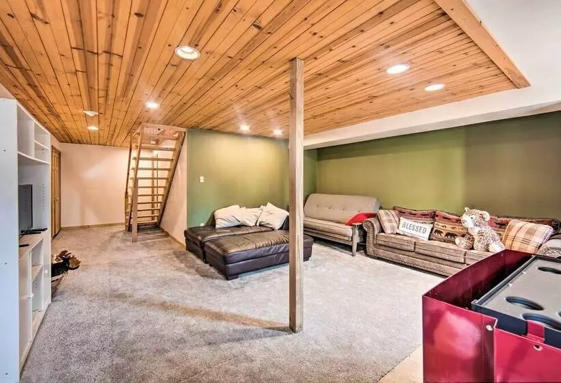 Rural Dutch Country Retreat   Private Hot Tub