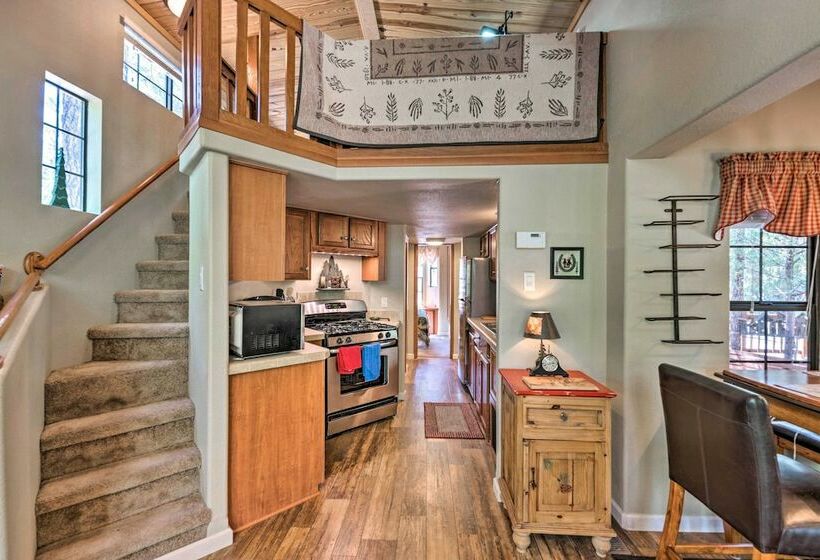 Near Hikes: Cabin W/ Furnished Deck In Show Low