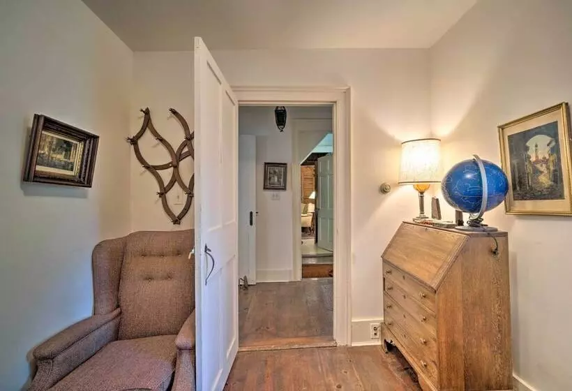 Sky Parlor Farm  On 480 Acres W/ Fire Pit!