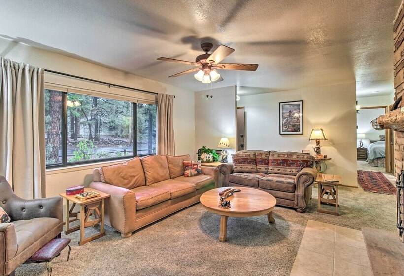 10 Mi To Show Low: Pinetop Lakeside Family Cabin!