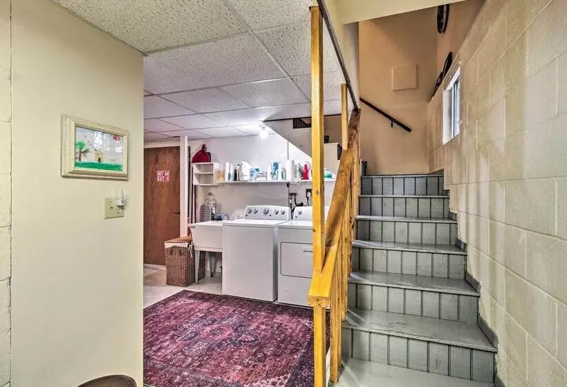 10 Mi To Show Low: Pinetop Lakeside Family Cabin!