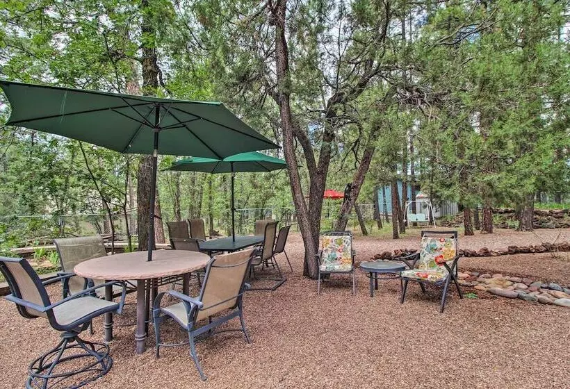 10 Mi To Show Low: Pinetop Lakeside Family Cabin!