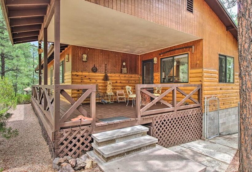 10 Mi To Show Low: Pinetop Lakeside Family Cabin!