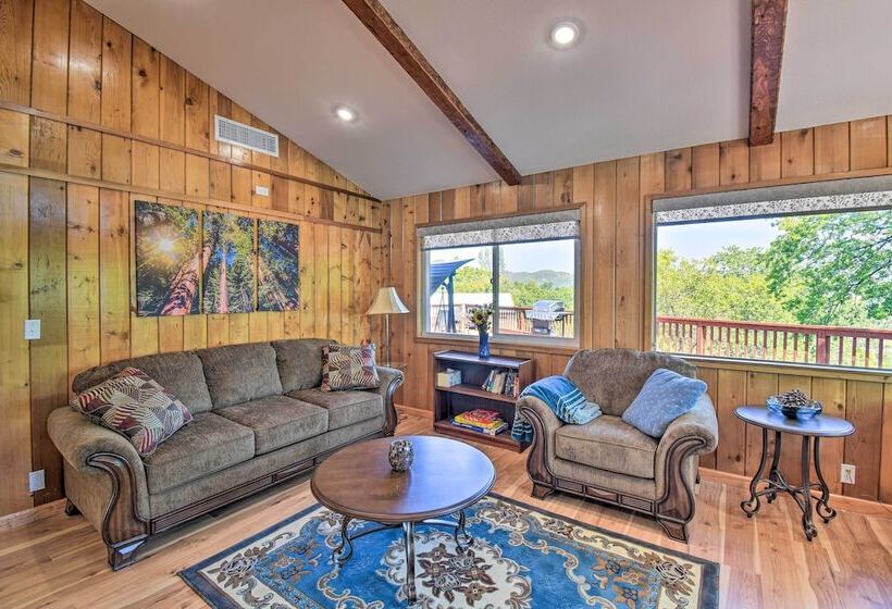 Stunning  Treetop Villa    1 Mi To Dtwn Mariposa!