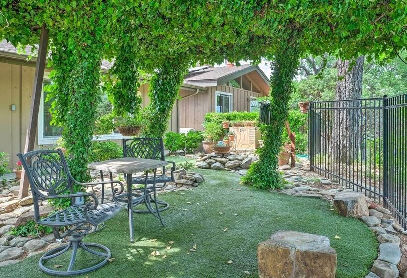 Stunning  Treetop Villa    1 Mi To Dtwn Mariposa!