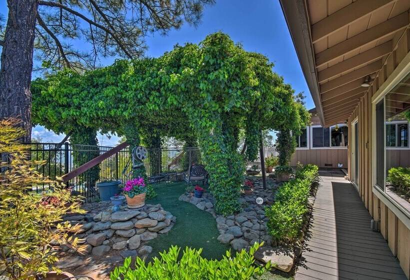 Stunning  Treetop Villa    1 Mi To Dtwn Mariposa!