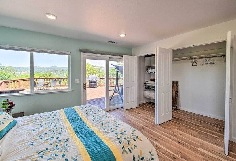 Stunning  Treetop Villa    1 Mi To Dtwn Mariposa!