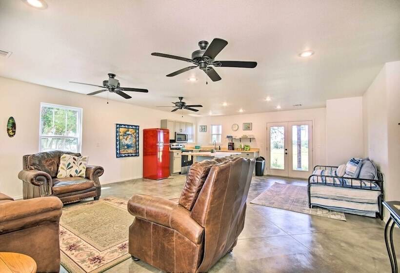 Stylish Lake O  The Cherokees Cabin W/ Patio!