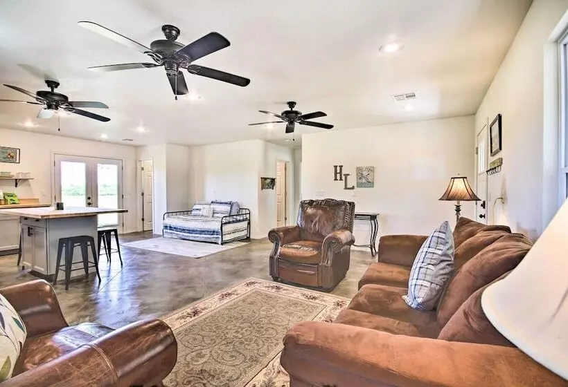 Stylish Lake O  The Cherokees Cabin W/ Patio!