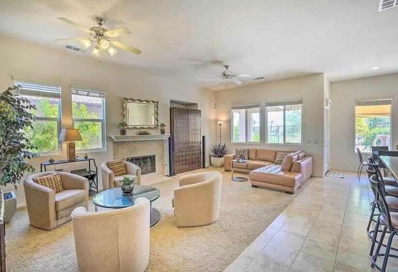 Sunny Palm Desert Home   Swim, Golf & Relax!