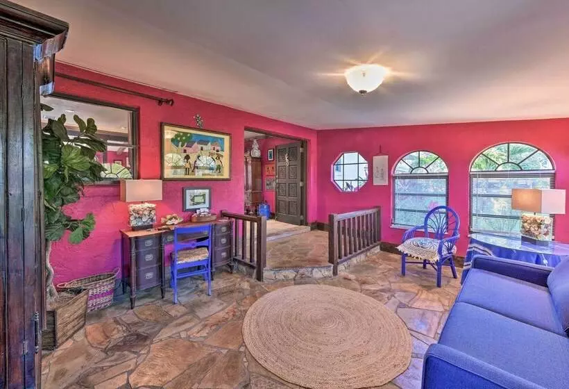 The Bougainvilla  W/ Boat Slip On Lake Istokpoga!