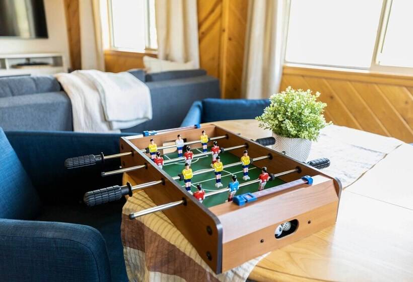 Whispering Hollow Lodge On Greer Main St!