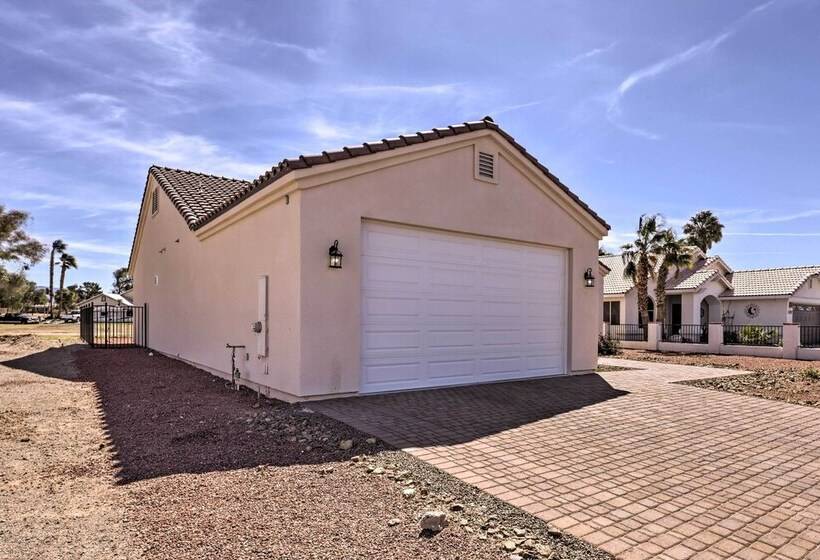 Bright Home W/ Yard, 4 Mi To Colorado River!