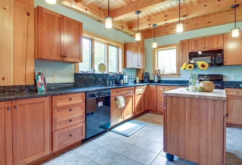 Chester Home W/ Views ~10 Mi To Okemo Mtn Resort!