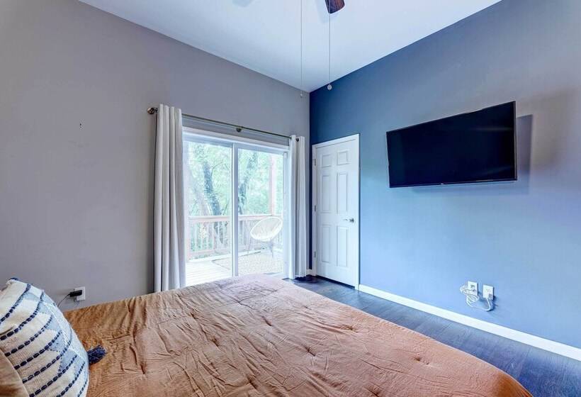 Chic Home W/ Yard < 3 Mi To Dtwn Cincinnati!