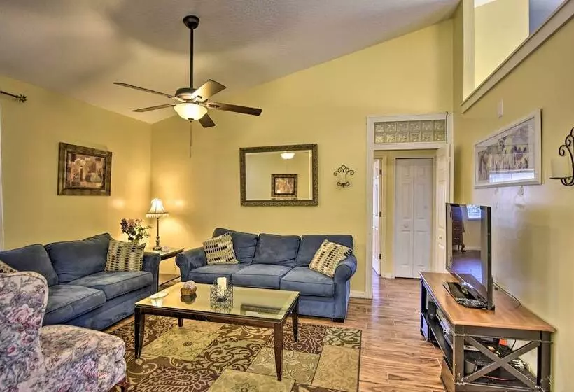 Cocoa Beach Paradise: Screened Pool, Patio + Games