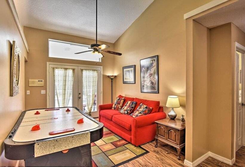 Cocoa Beach Paradise: Screened Pool, Patio + Games