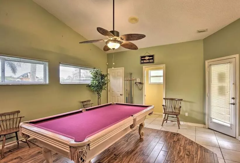 Cocoa Beach Paradise: Screened Pool, Patio + Games