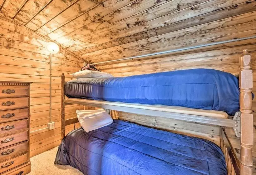 Cozy Beachouse: View & Deck, Steps From Skagit Bay