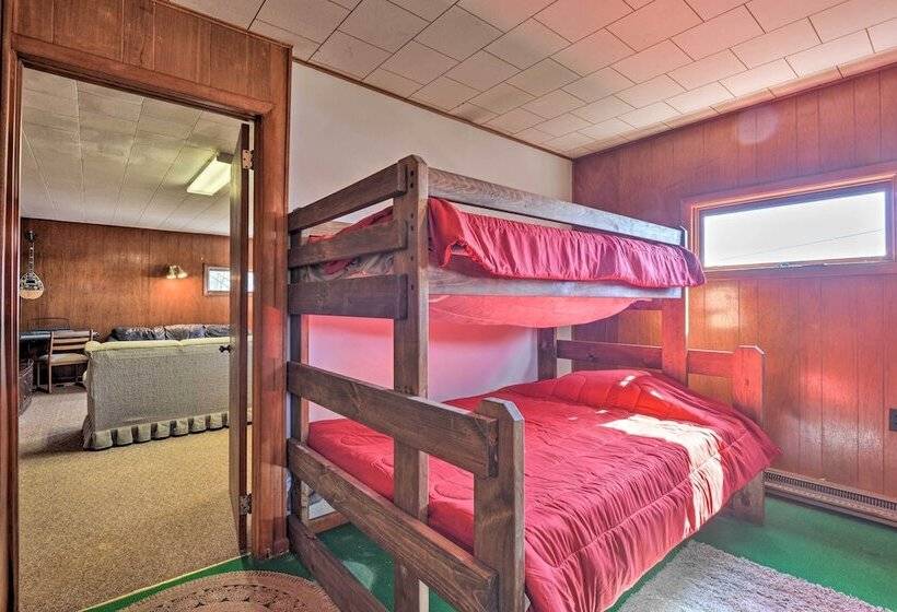 Cozy Home W/ Private Patio & Views, Hiking On Site