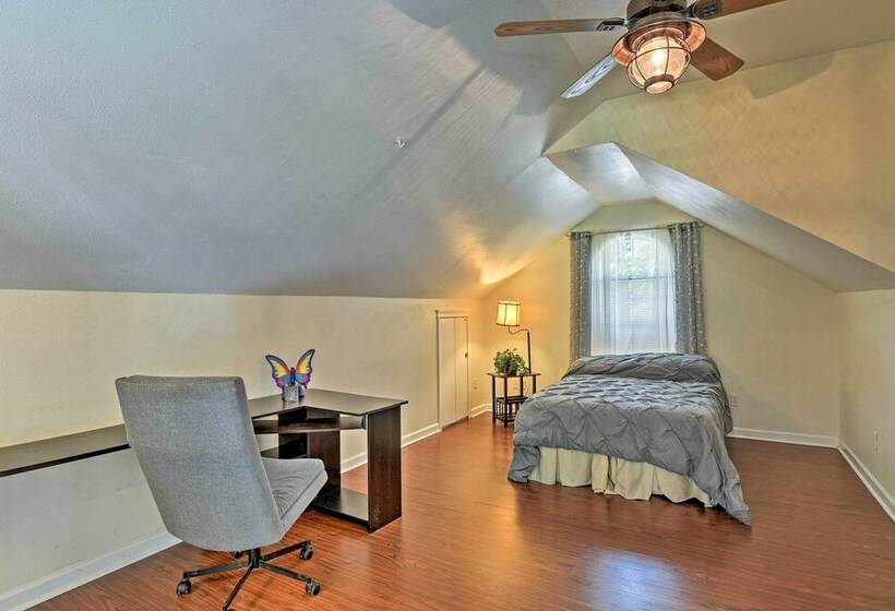 Cozy Lakefront Benton Home ~ 20 Mi To Shreveport!