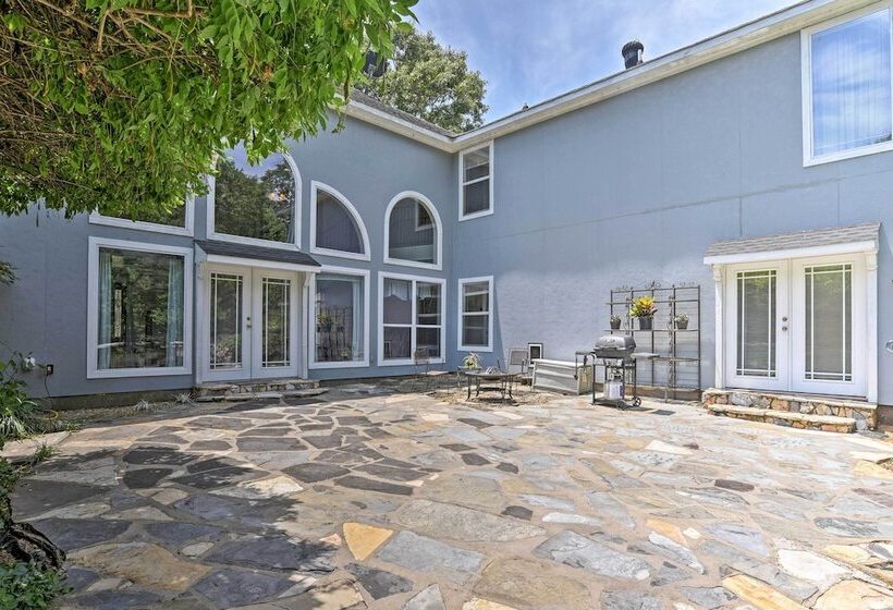 Cozy Lakefront Benton Home ~ 20 Mi To Shreveport!